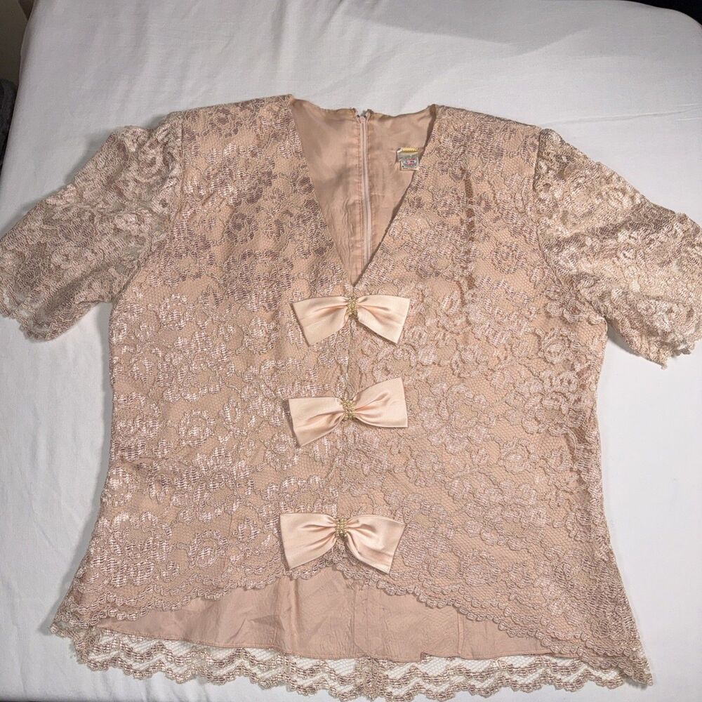 Vintage Blush Lace Bows Romantic Blouse XL Coquette Hem V-Neck Formal Top ILGWU